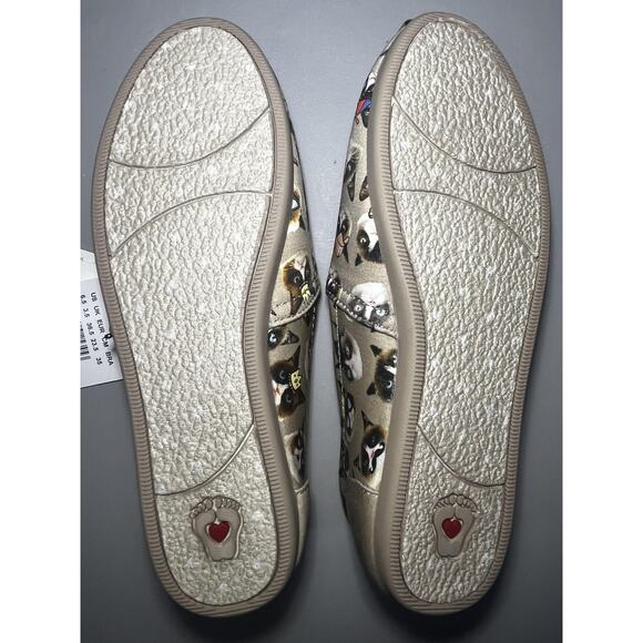 Skechers BOBS Shoes Womens Size 6.5 Tan Cat Print Slip On Memory Foam 33108 - Picture 8 of 8